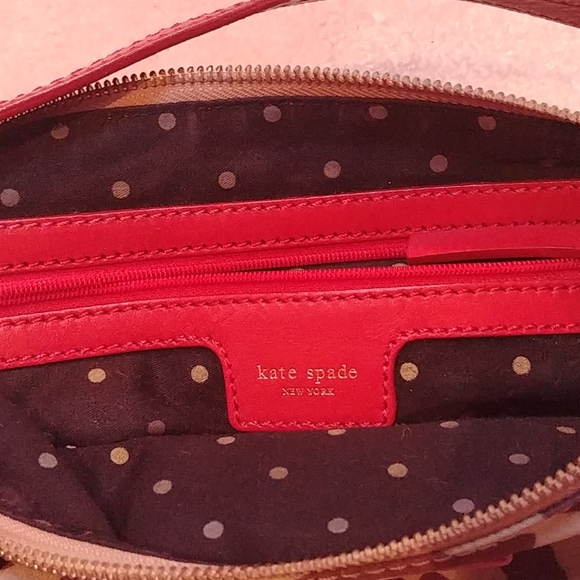Kate Spade 👛 - Picture 4 of 5